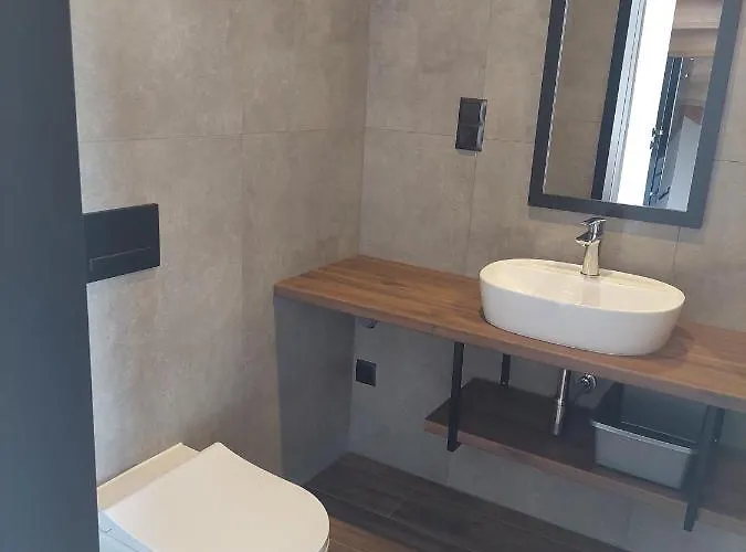 公寓 Flaming Chabrowy Budynek B 罗威