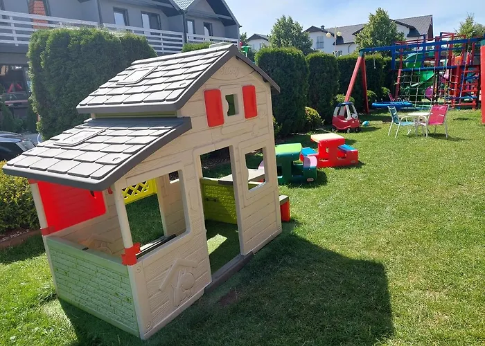 Flaming Chabrowy Budynek B * 罗威